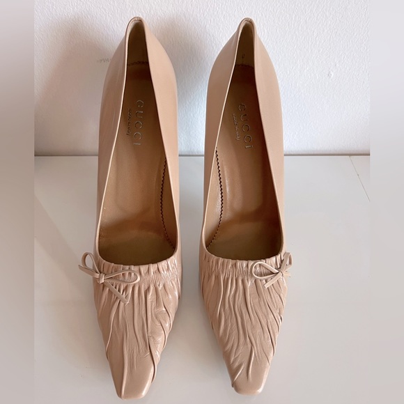 Gucci Pumps.Never worn in original box and dust bag. - Picture 4 of 8